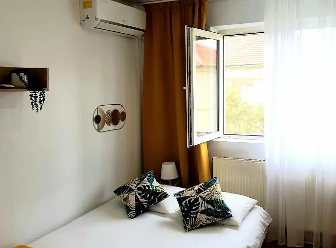 Cozy Stadium Apartment